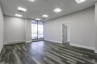 1111 Plaza Dr, Schaumburg, IL for lease Interior Photo- Image 1 of 3