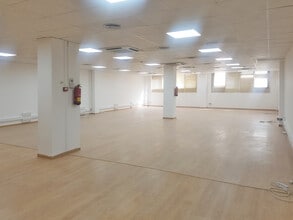 Calle de Albasanz, 75, Madrid, Madrid for lease Interior Photo- Image 2 of 5