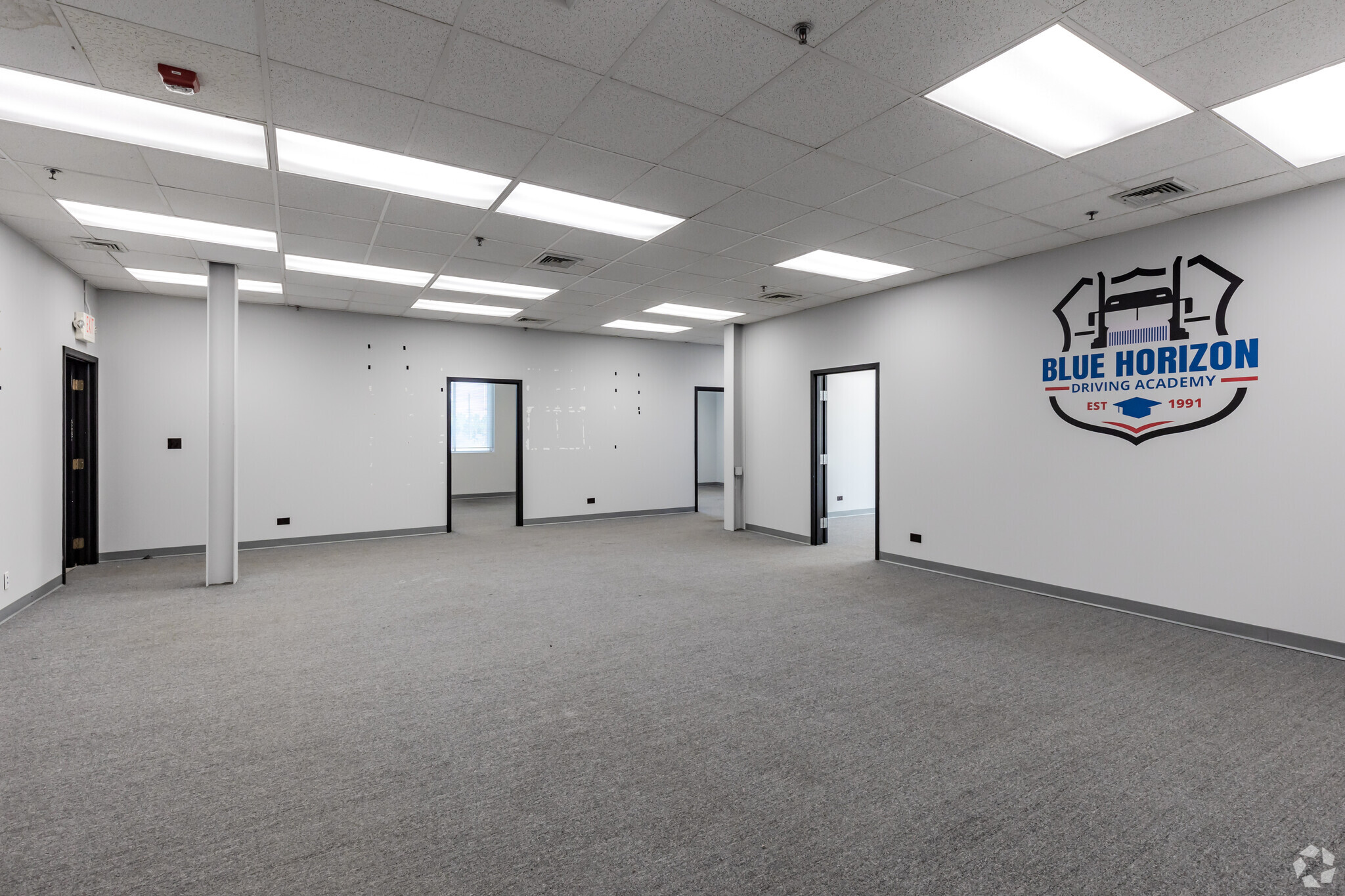 1100-1298 Saint Charles St, Elgin, IL for lease Interior Photo- Image 1 of 8