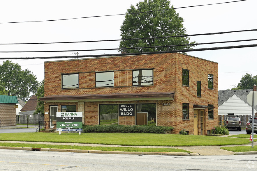 29025 Lake Shore Blvd, Willowick, OH for lease - Building Photo - Image 2 of 6