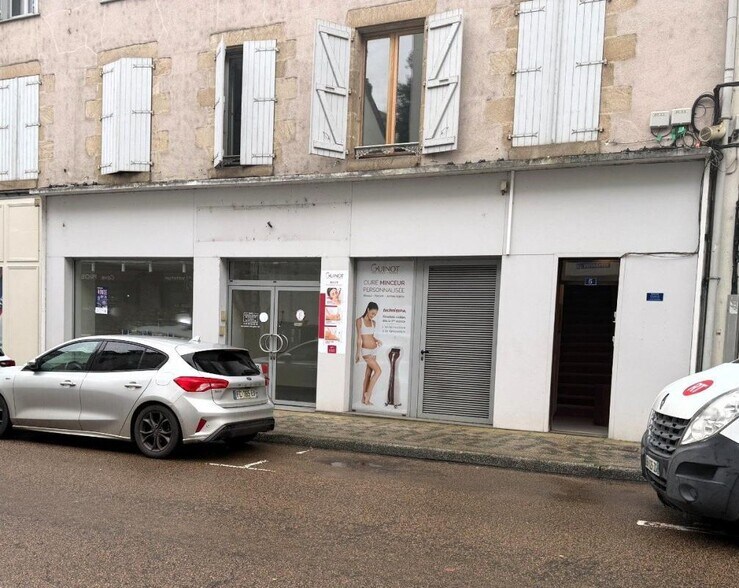Retail in Tulle for sale - Building Photo - Image 1 of 3