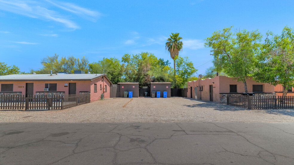 9033-9047 N 11th St, Phoenix, AZ for sale - Building Photo - Image 3 of 33