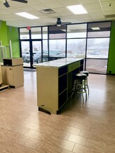 2772-2788 Muegge Rd, Saint Charles, MO for lease Interior Photo- Image 1 of 5