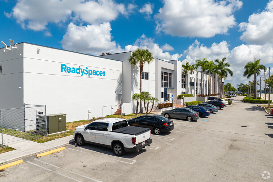 2900 NW 112th Ave, Miami, FL for lease - Building Photo - Image 3 of 22