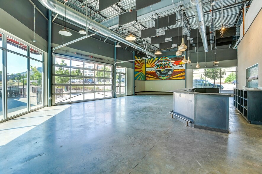 18455 W Colfax Ave, Golden, CO for lease - Building Photo - Image 3 of 13
