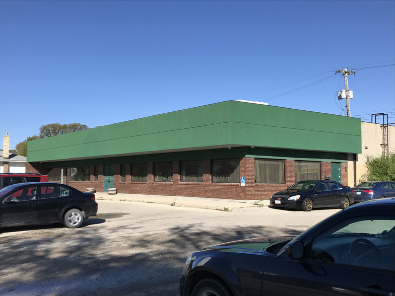 211 Regent Ave W, Winnipeg, MB for lease - Building Photo - Image 2 of 2