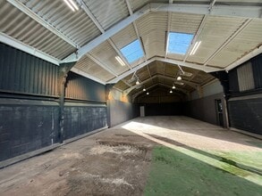 116 St. Albans Rd, Sandridge for lease Interior Photo- Image 1 of 2