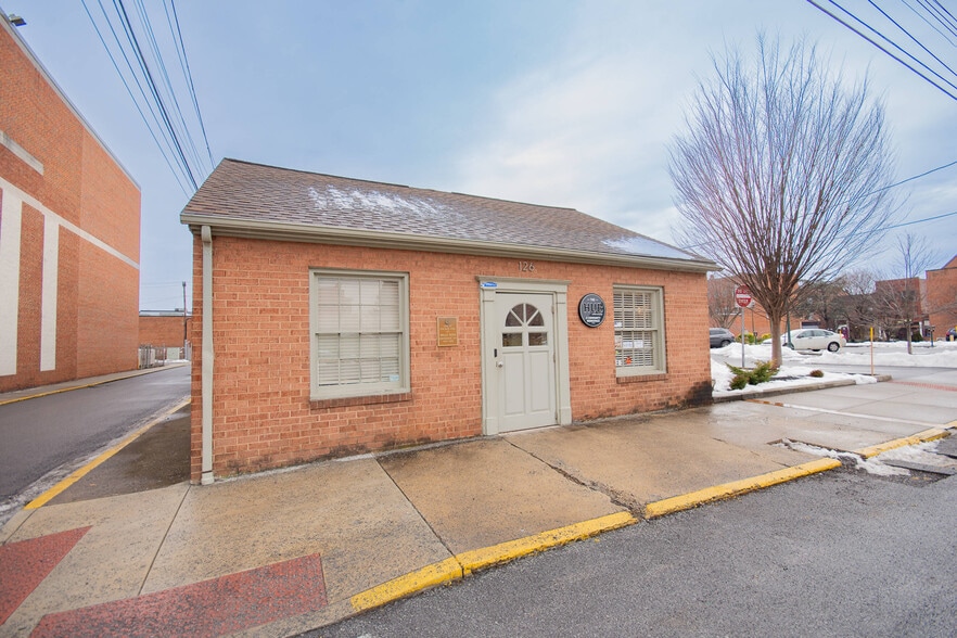 Prime Portfolio in Martinsburg, WV portfolio of 9 properties for sale on LoopNet.com - Building Photo - Image 2 of 8