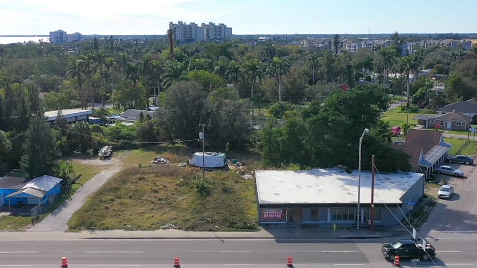 N Tamiami Trail, North Fort Myers, FL portfolio of 2 properties for sale on LoopNet.com - Commercial Listing Video - Image 2 of 72