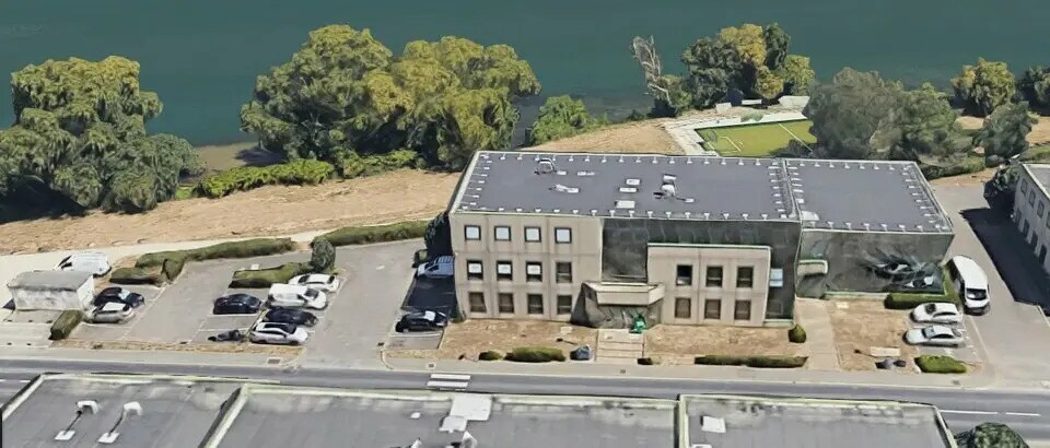 Office in Viry-Châtillon for lease - Aerial - Image 2 of 9