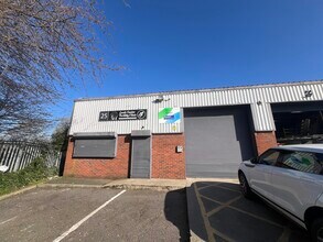 Moorhouse Av, Leeds for lease Building Photo- Image 1 of 1