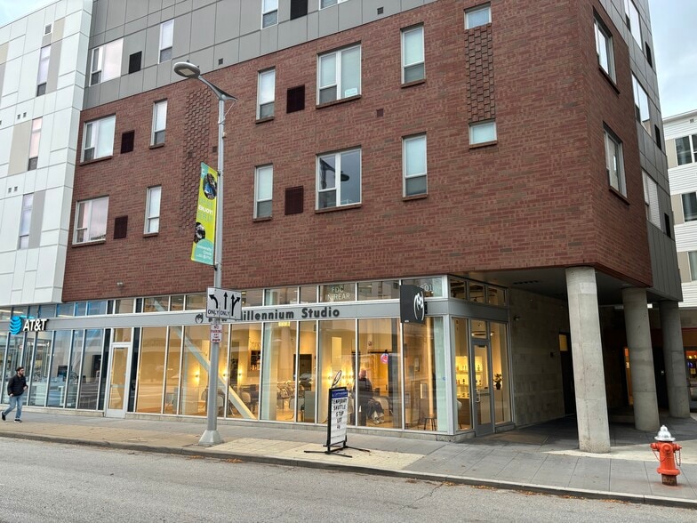 11601 Euclid Ave, Cleveland, OH for lease - Building Photo - Image 2 of 7