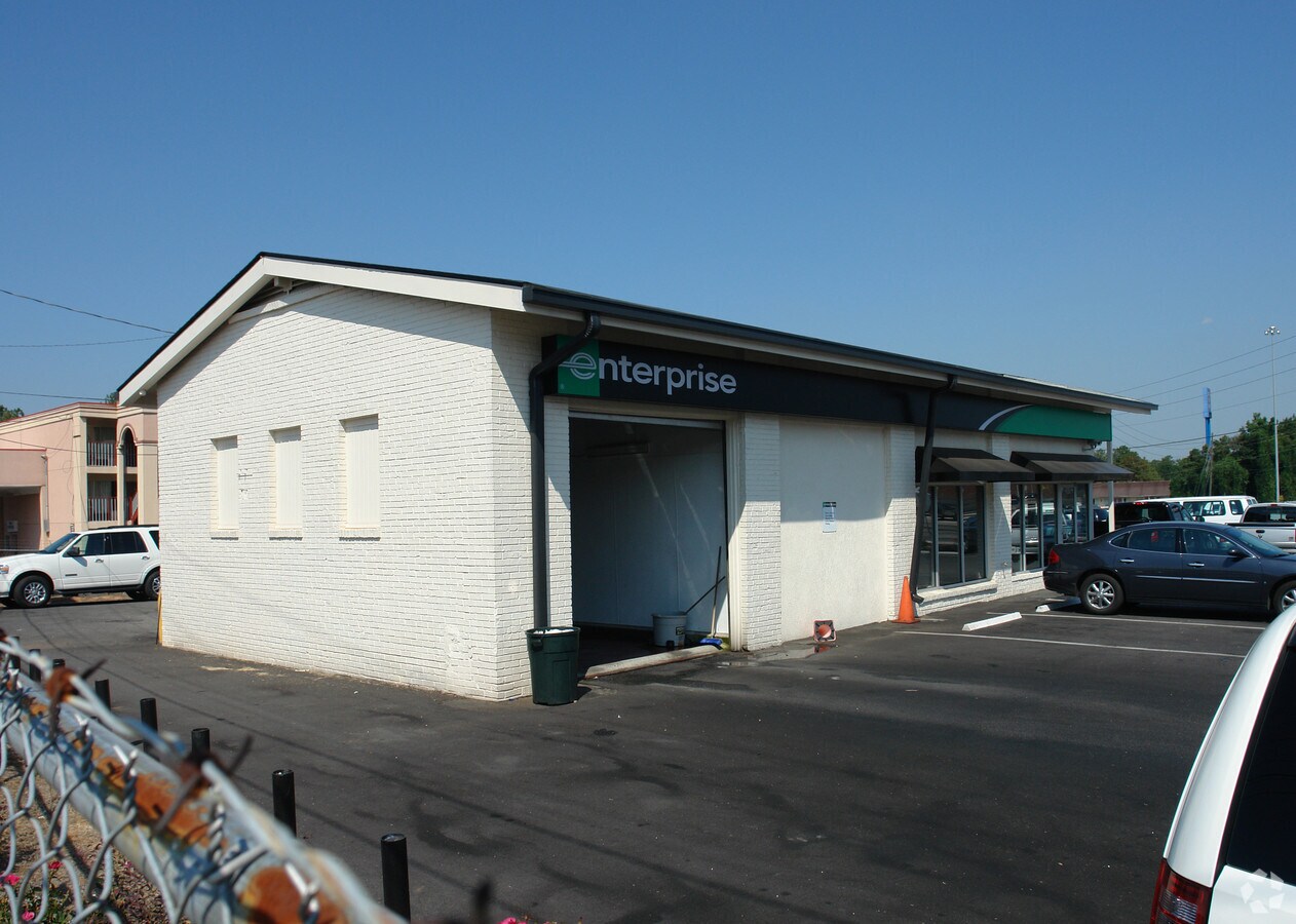 2641 Wesley Chapel Rd, Decatur, GA 30034