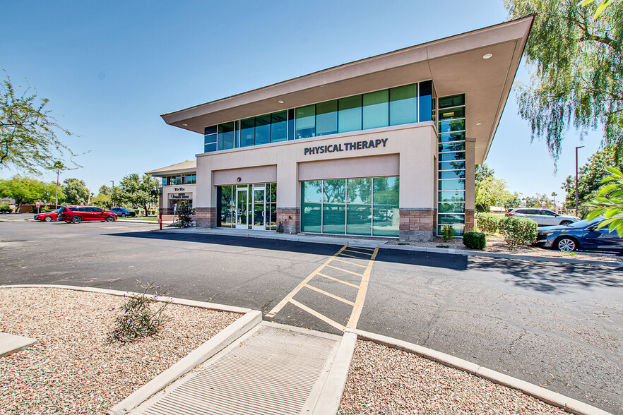 575 W Chandler Blvd, Chandler, AZ for sale - Building Photo - Image 1 of 10