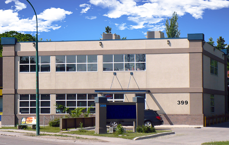 399 Pembina Hwy, Winnipeg, MB for lease - Building Photo - Image 1 of 6