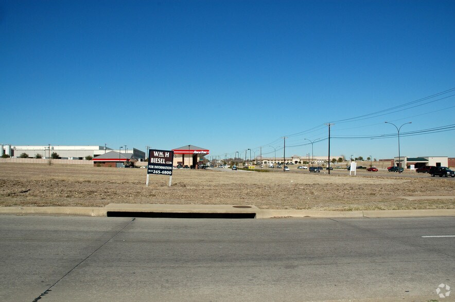 4650 Matlock Rd, Arlington, TX for sale - Primary Photo - Image 1 of 1