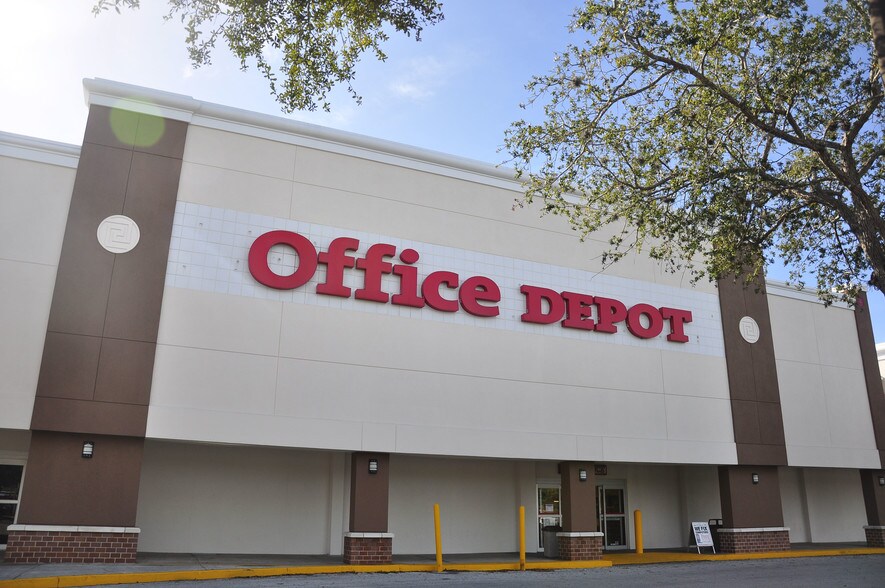 2066 Tyrone Blvd N Saint Petersburg Fl 33710 Retail