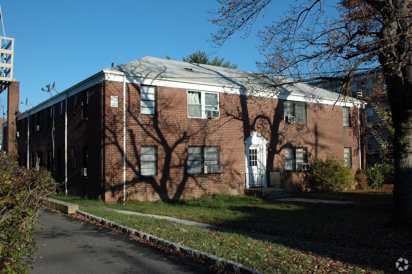 433 Broad Ave Palisades Park NJ 07650 LoopNet