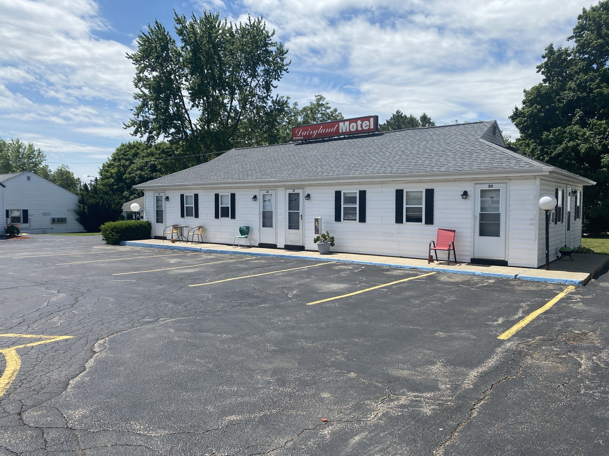 535 Ridge St, Mineral Point, WI for sale Building Photo- Image 1 of 1