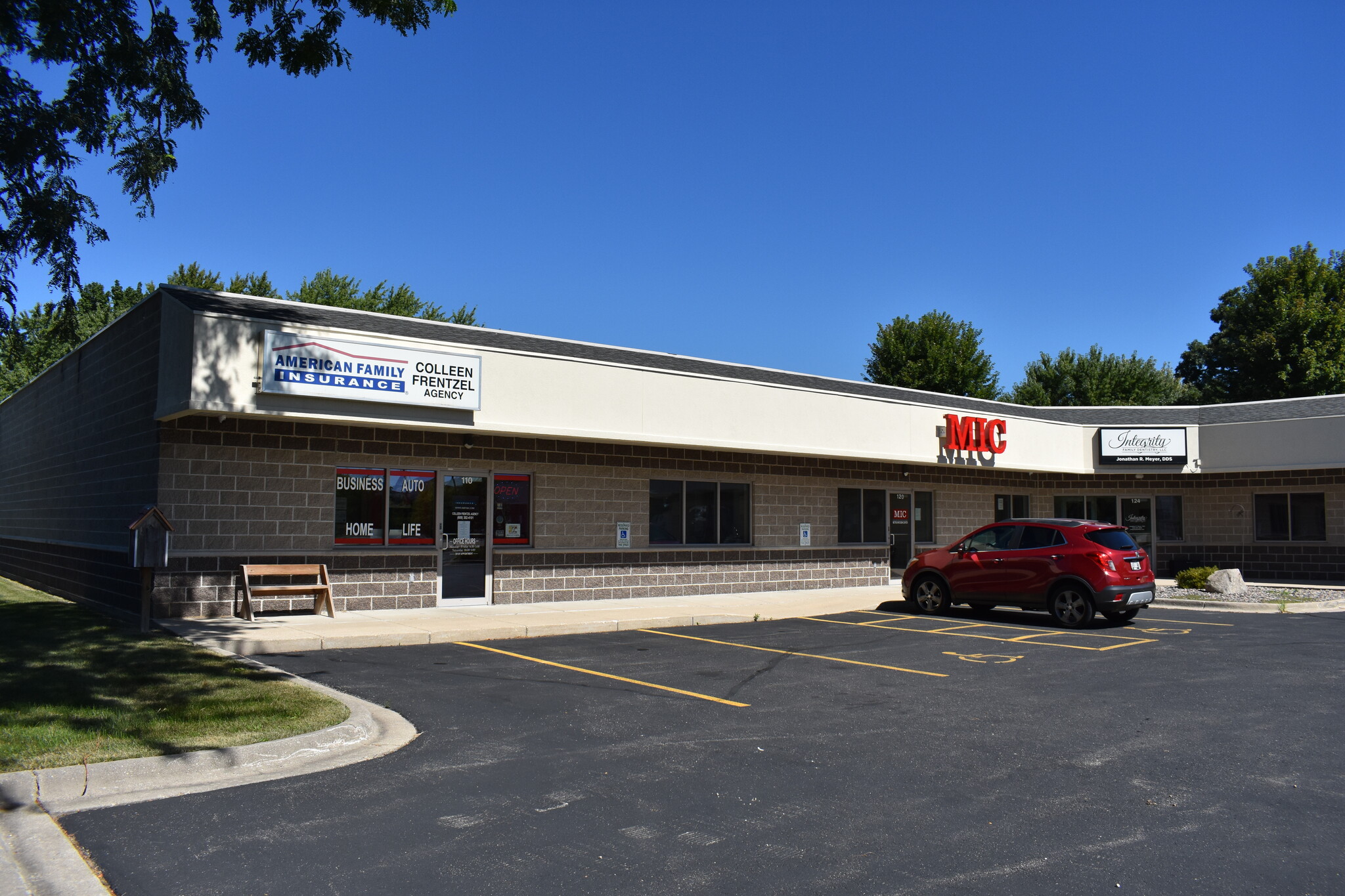 4407 Milton Ave, Janesville, WI for lease Building Photo- Image 1 of 4