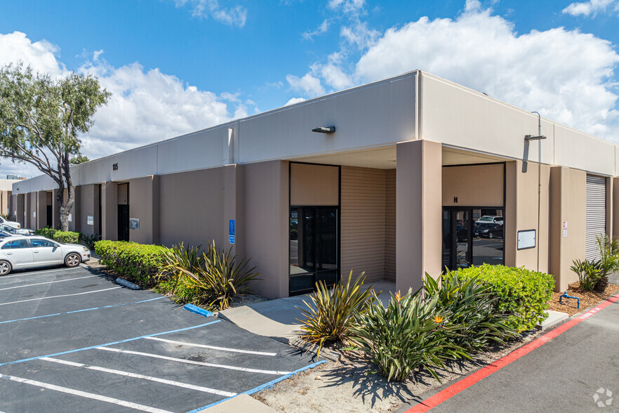 105 W 35th St, National City, CA for lease - Building Photo - Image 2 of 9