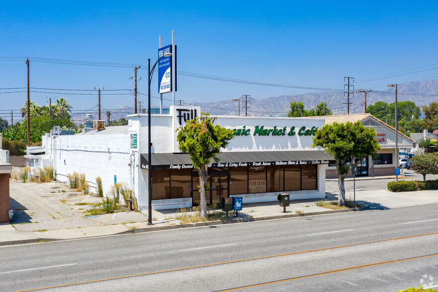 2515 W Magnolia Blvd, Burbank, CA for sale - Primary Photo - Image 1 of 1