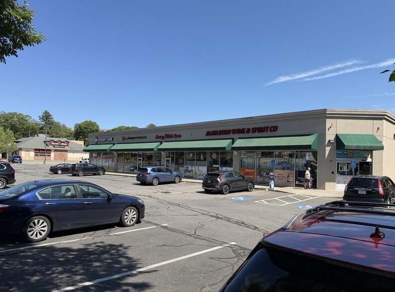 42-44 W Boston Post Rd, Marlborough, MA for lease - Building Photo - Image 2 of 7