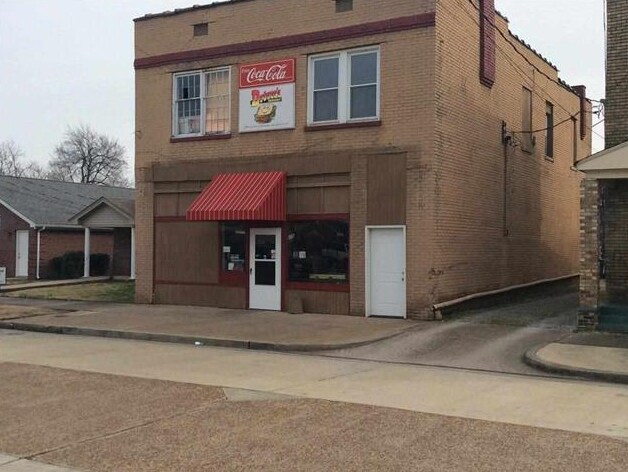 816 Clark St, Paducah, KY for sale Primary Photo- Image 1 of 1