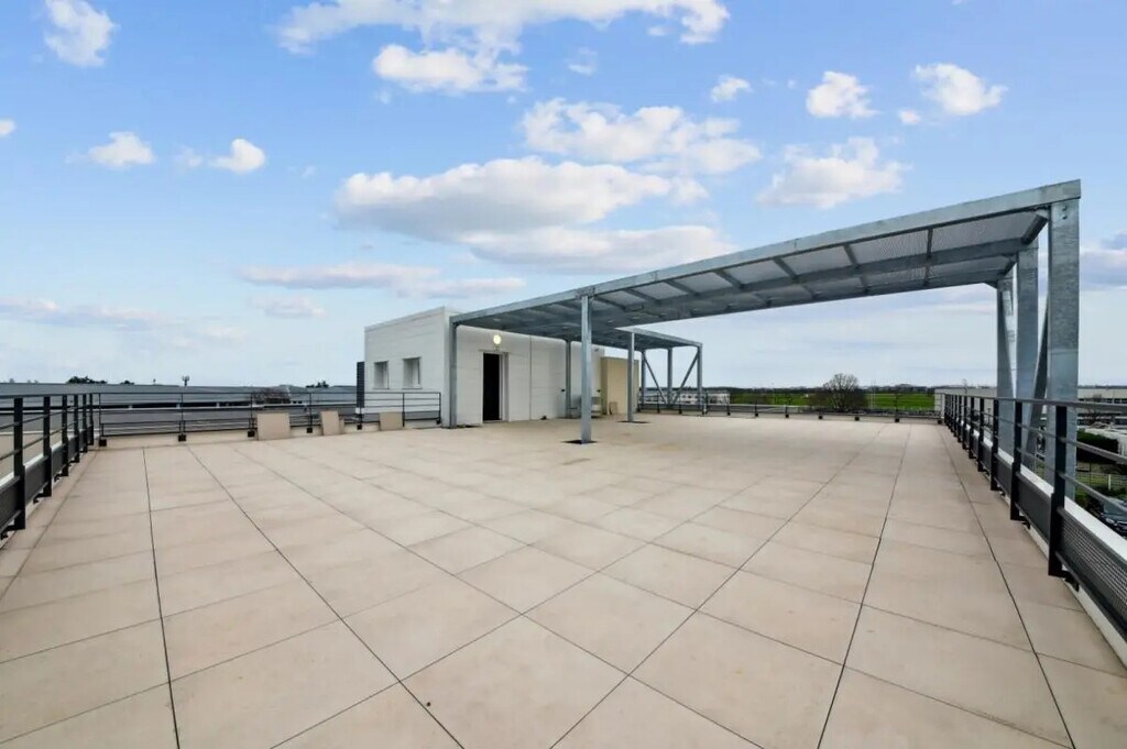 Vente Bureaux 348 m² à 699 m² - Photo 1