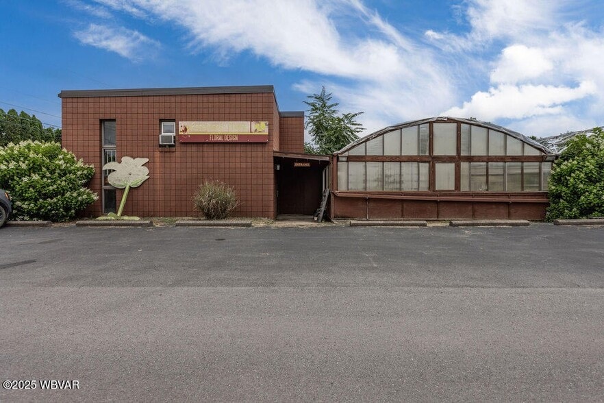 321 Peters Aly, Montoursville, PA for sale - Building Photo - Image 3 of 25