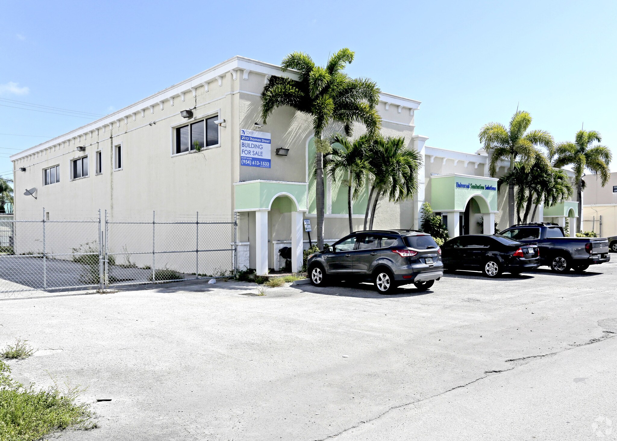 2033 Thomas St, Hollywood, FL for sale Primary Photo- Image 1 of 18