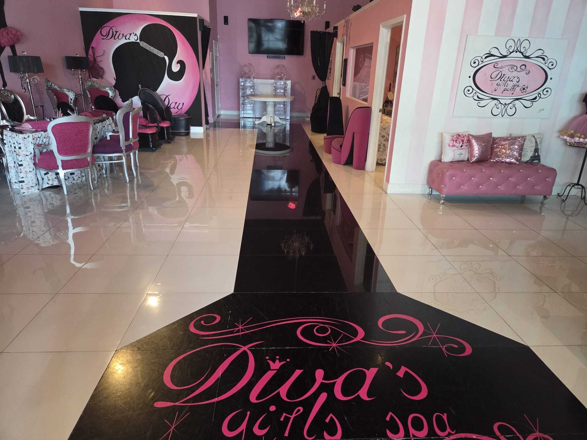 SW 8th St, Miami, FL for lease Interior Photo- Image 1 of 5