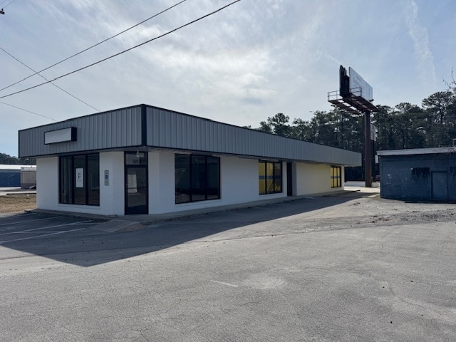 1911 Lejeune Blvd, Jacksonville, NC for sale - Building Photo - Image 2 of 18