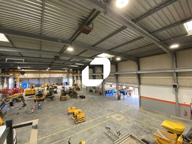 Office in Roissy-en-France for lease - Interior Photo - Image 3 of 7