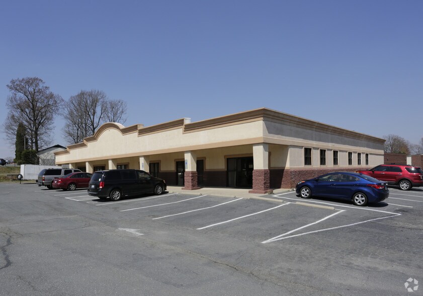 4630 W Hwy 74, Monroe, NC for sale - Primary Photo - Image 1 of 1