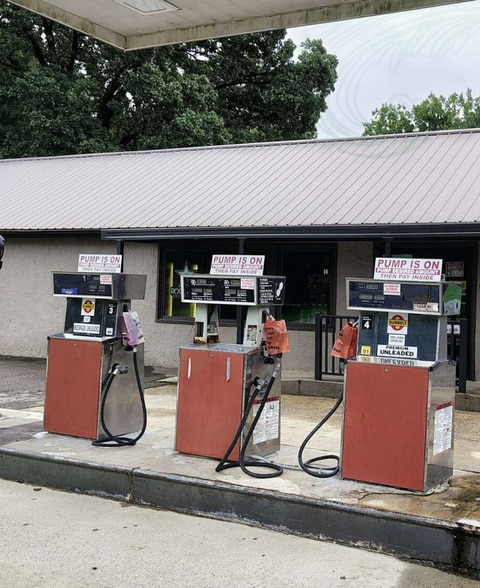 3456 NC 705 Hwy, Robbins, NC for sale - Building Photo - Image 2 of 9