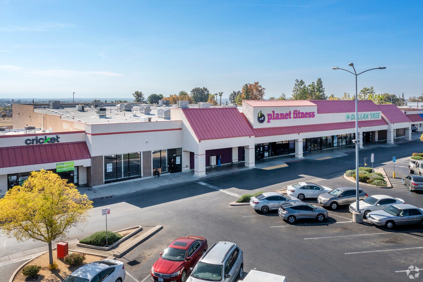 61196473 Niles St, Bakersfield, CA 93306 Niles Plaza Shopping Center