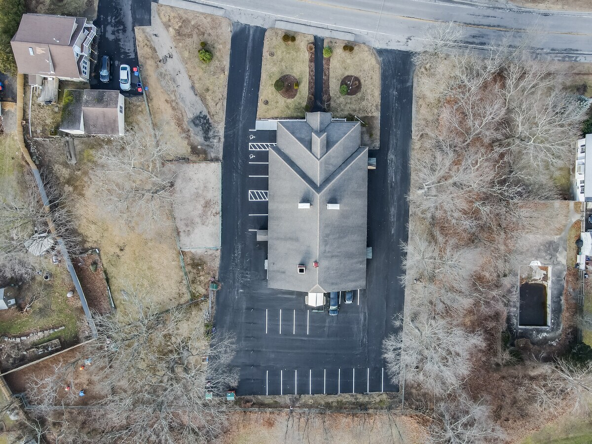 251 County St, Seekonk, MA 02771