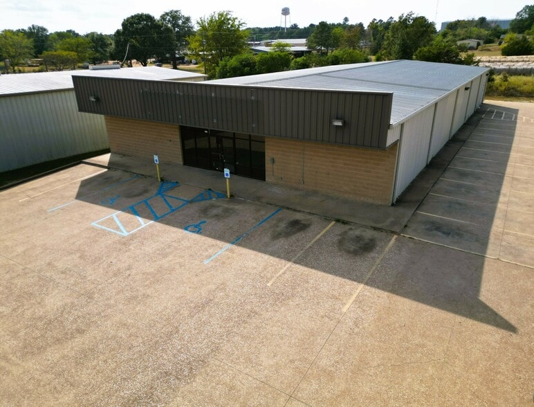 907 US Highway 287 N, Grapeland, TX for lease - Building Photo - Image 3 of 10