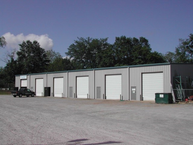 34 Bridge Ct, Sumter, SC for sale - Primary Photo - Image 1 of 1