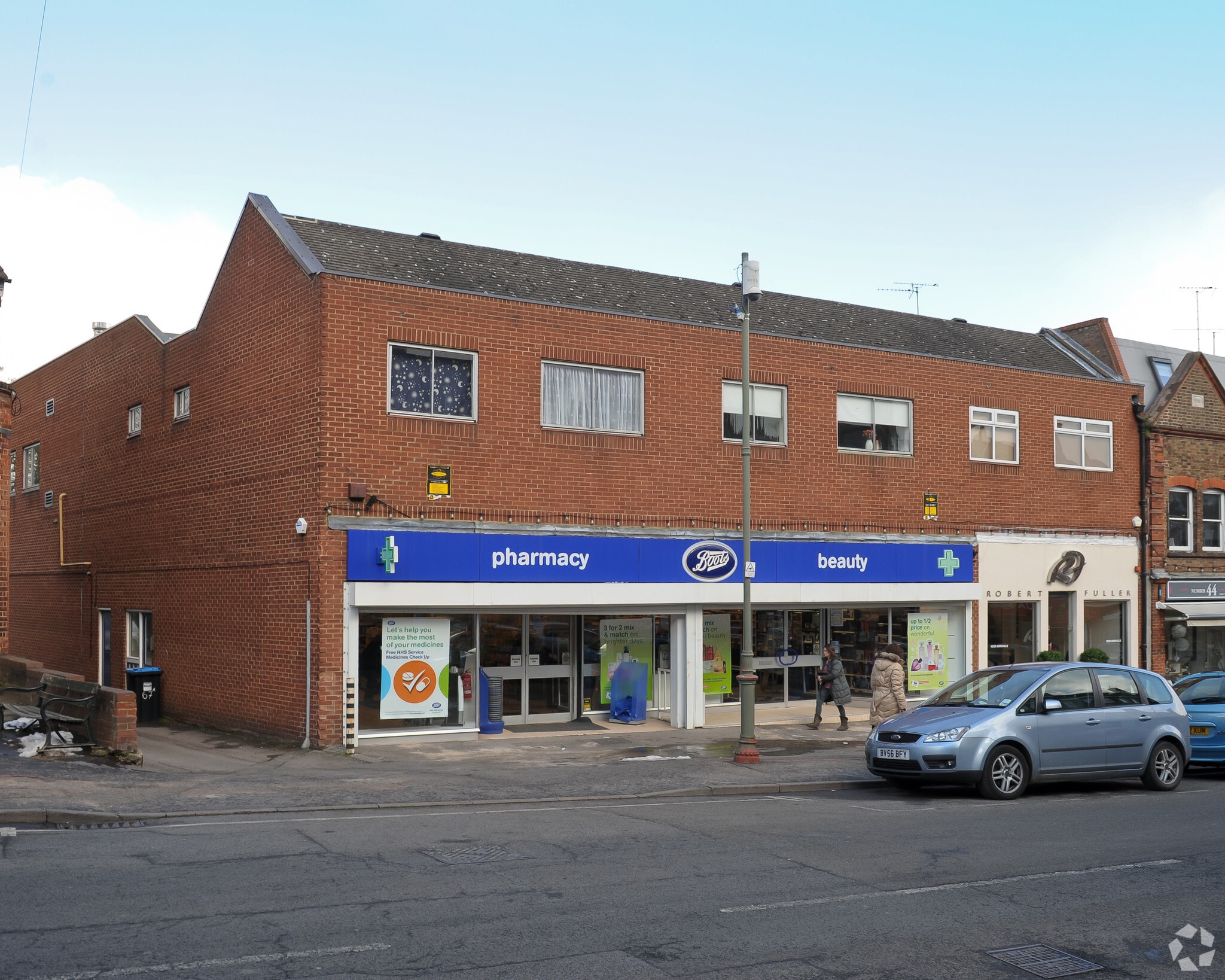 46-52 Station Rd E, Oxted for sale Primary Photo- Image 1 of 1