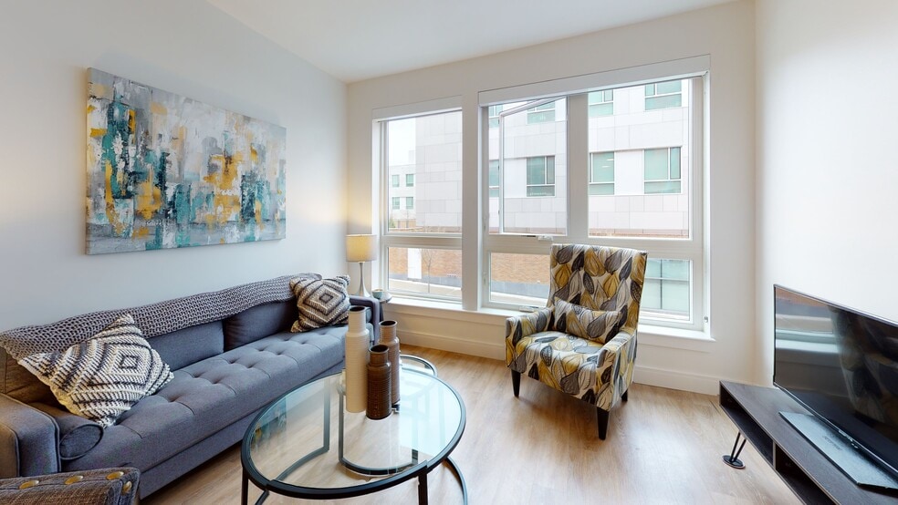 180 Friendship St, Providence, RI for sale - Matterport 3D Scan - Image 2 of 58