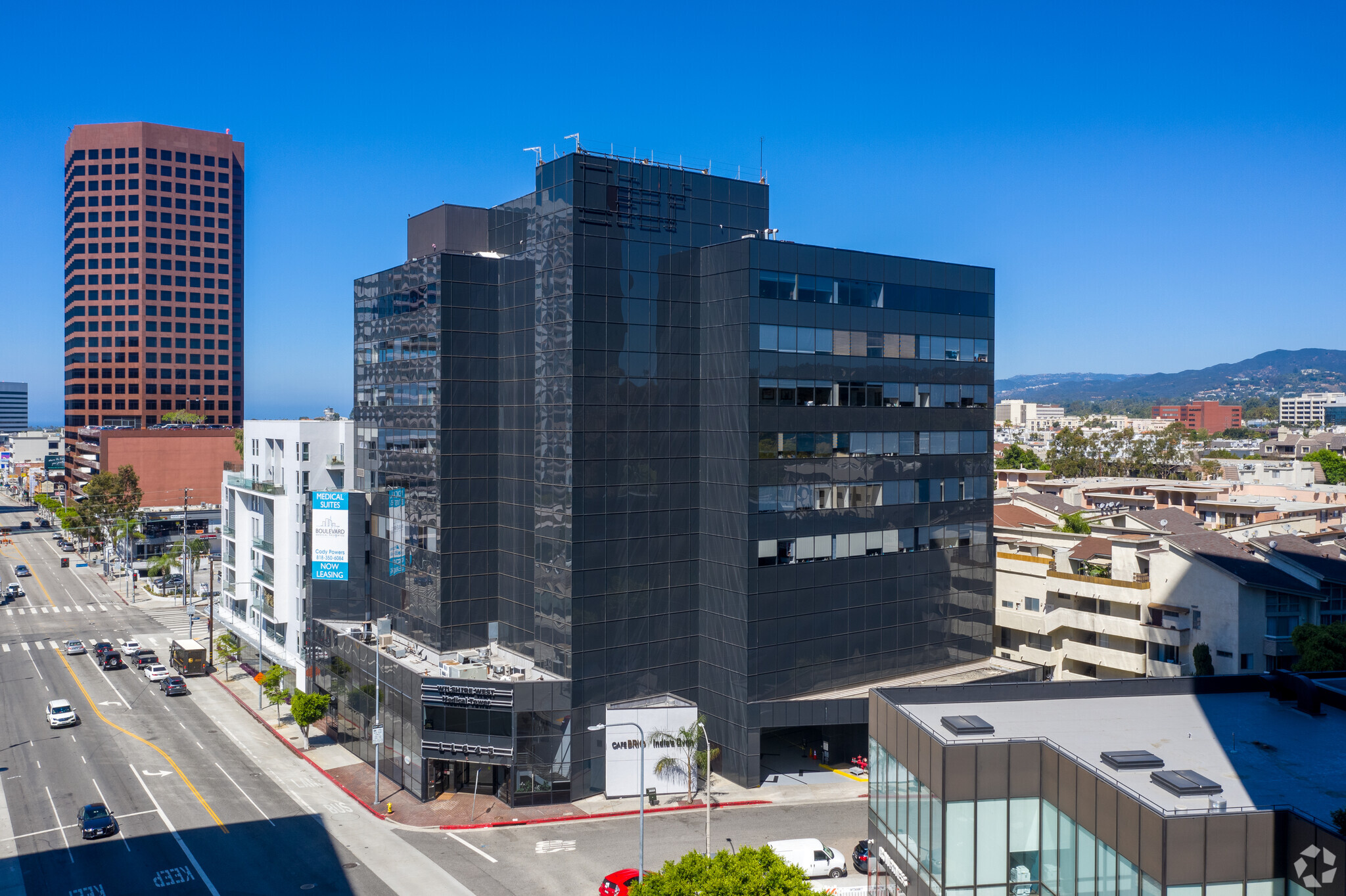 11645 Wilshire Blvd, Los Angeles, CA for lease Building Photo- Image 1 of 19