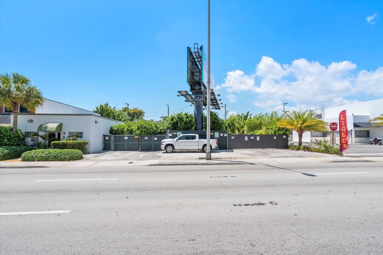 626 NE 167th St, Miami, FL for sale Building Photo- Image 1 of 2
