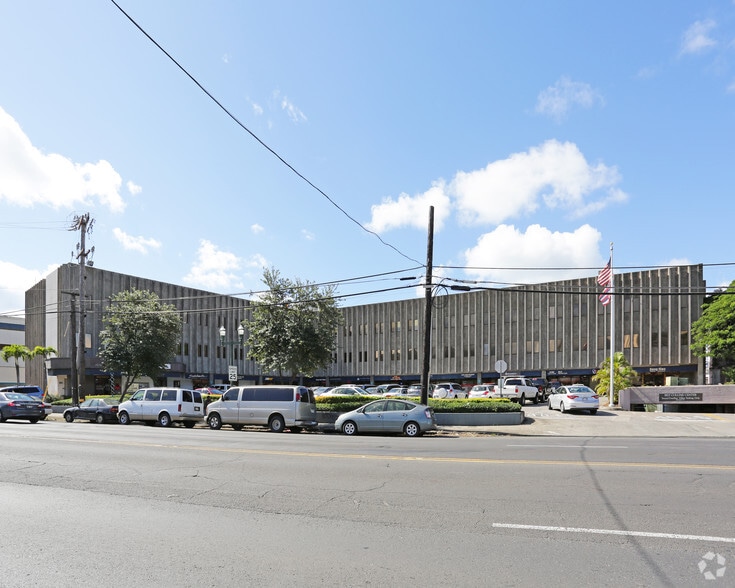 2153 N King St, Honolulu, HI for lease - Building Photo - Image 3 of 8
