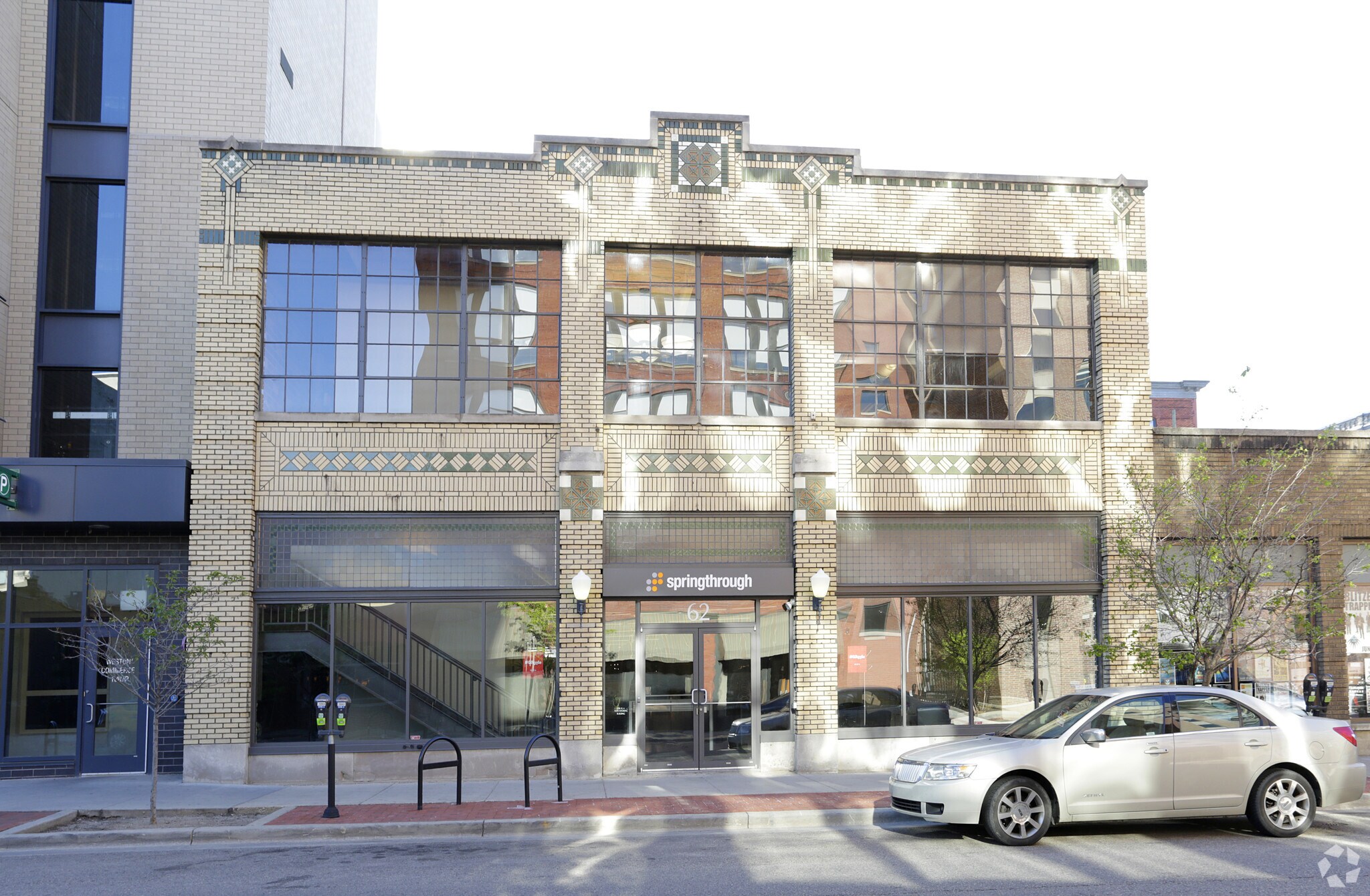 62-74 Commerce Ave SW, Grand Rapids, MI for sale Building Photo- Image 1 of 1