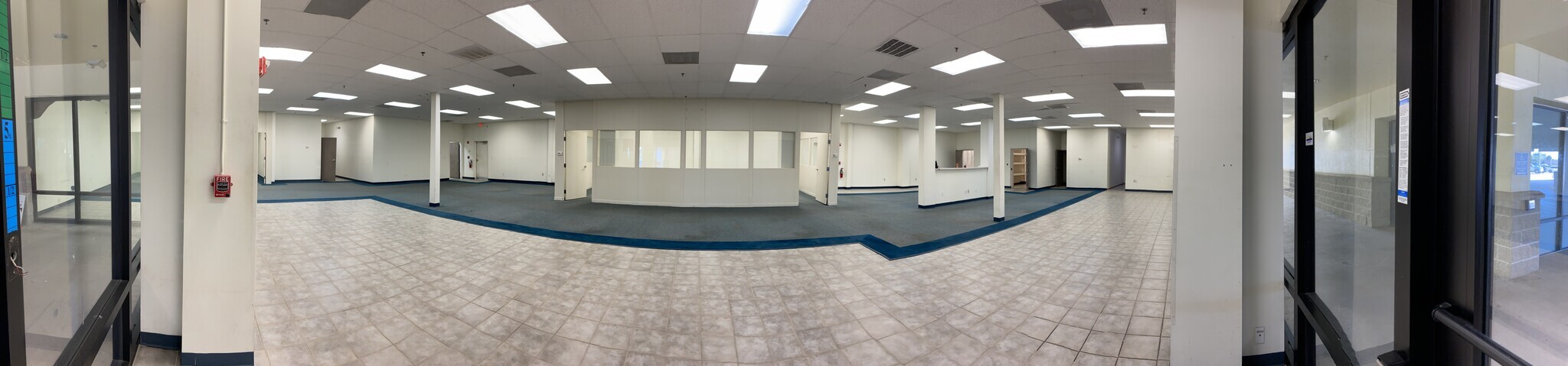 204 E Eau Gallie Blvd, Indian Harbour Beach, FL for lease Lobby- Image 1 of 4