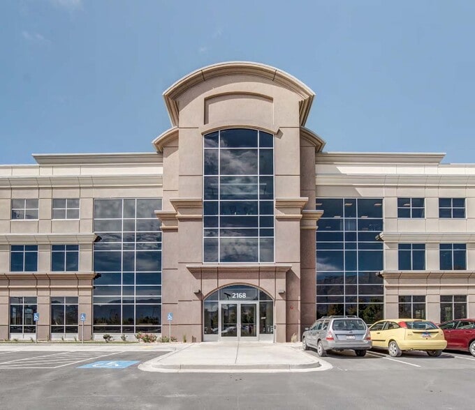 2168 W Grove Pky, Pleasant Grove, UT for lease - Building Photo - Image 2 of 5