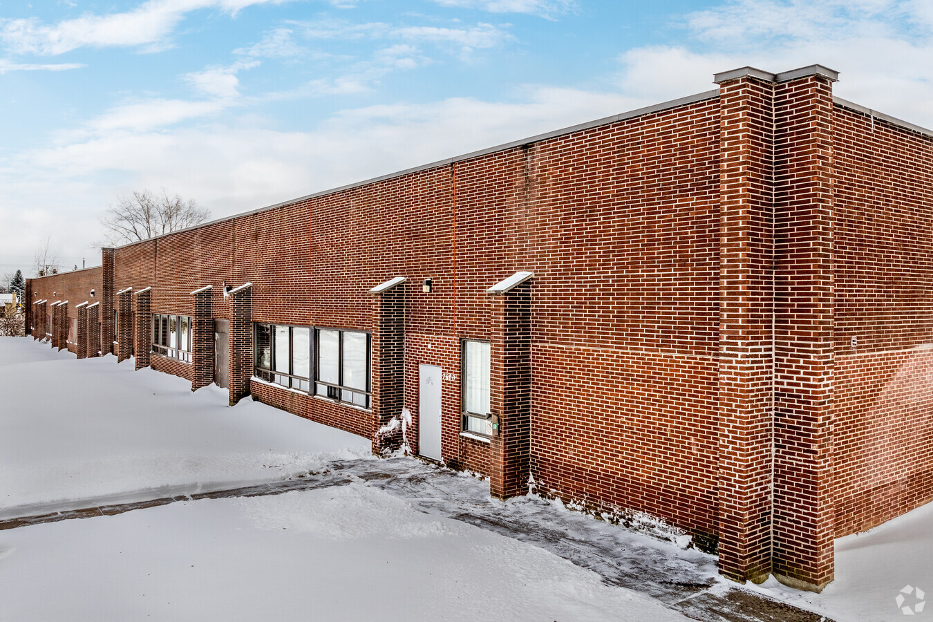 7800-7852 Rue Jean-Brillon, Lasalle, QC H8N 2L5 - Industrial for Lease ...