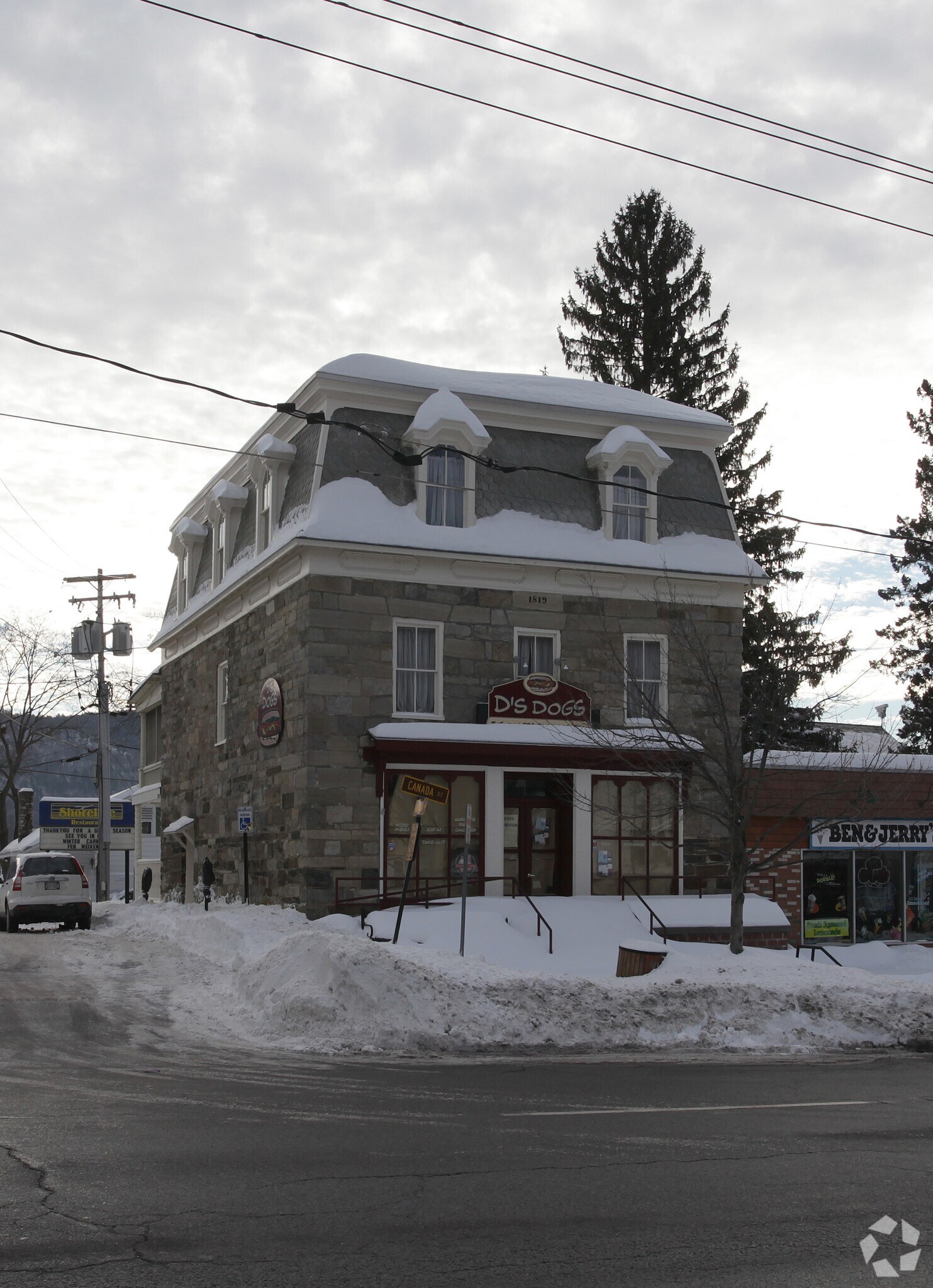 176 Canada St, Lake George, NY for sale Primary Photo- Image 1 of 1